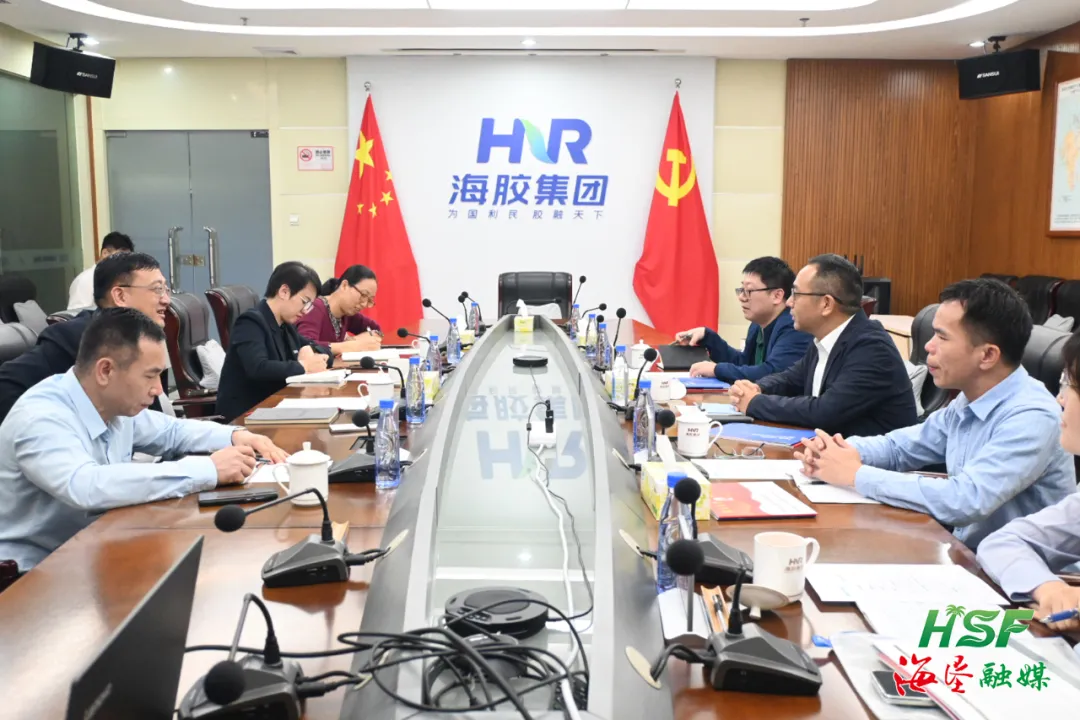 df493abcf868467f8cec136e5526ffd5